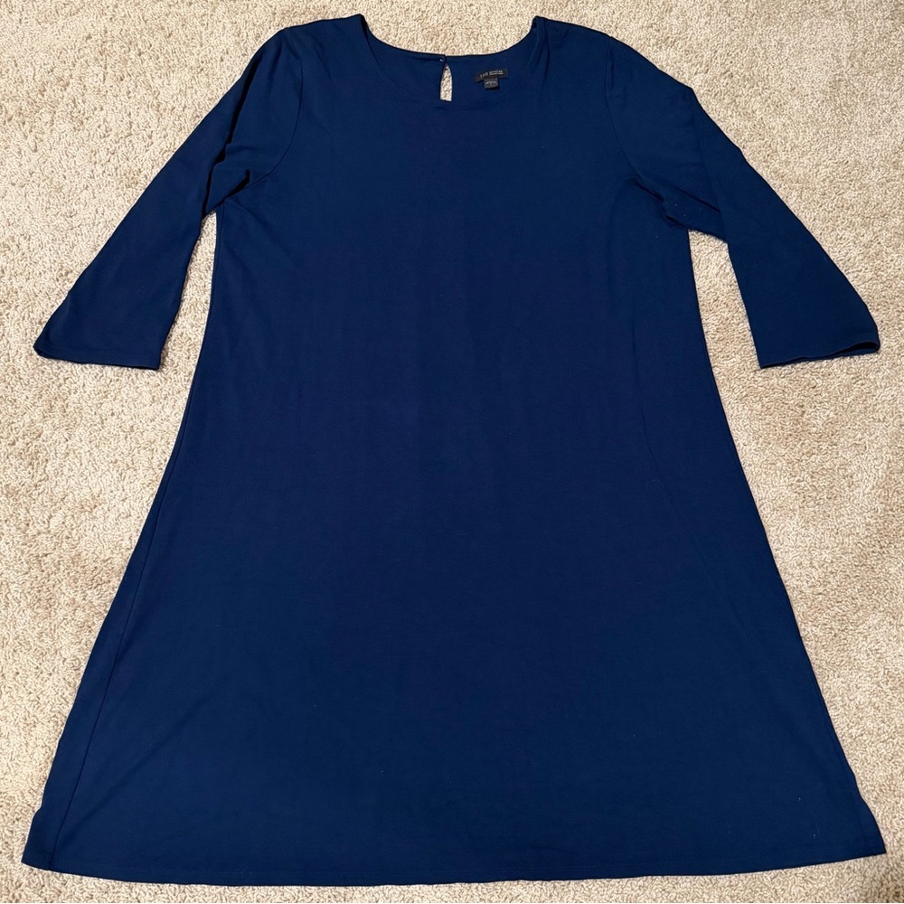 J. JILL Wearever Collection Women’s L Navy 3/4 Sleeve Dress 1 Center Pleat Back